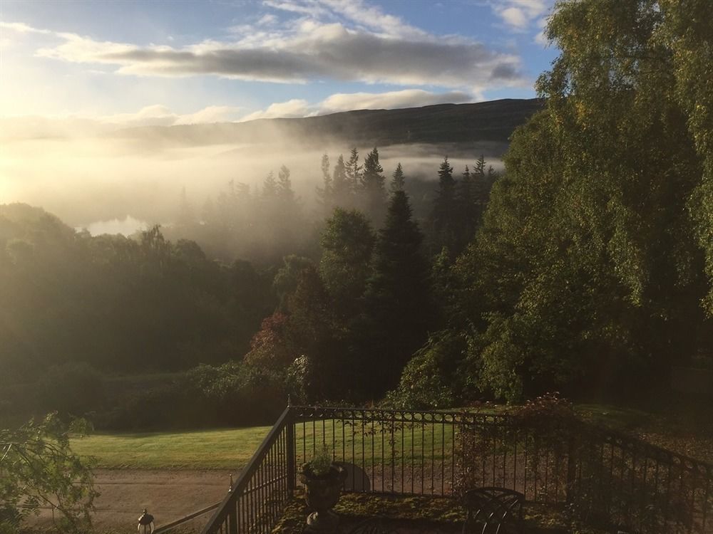 Highland Bear & Luxury Bear Huts 4* Drumnadrochit